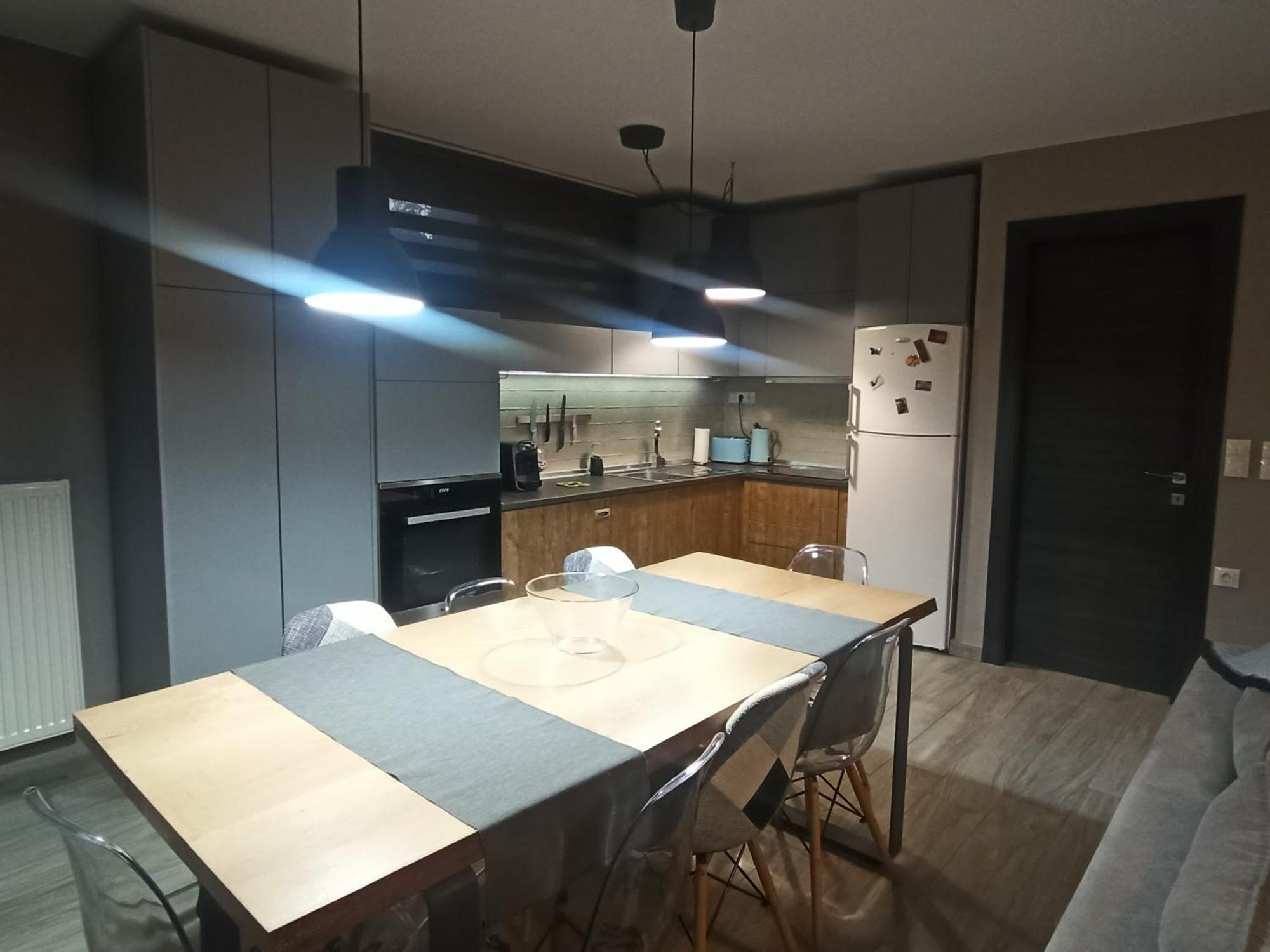 Yannis' Apartment Драма Екстериор снимка